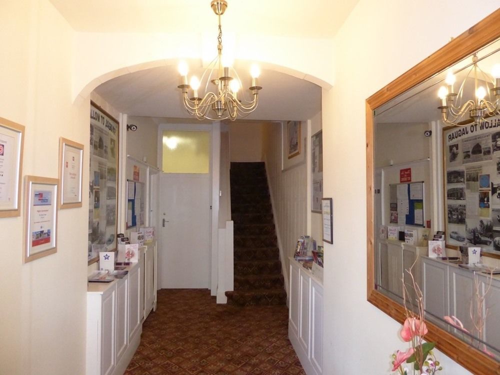 The Berwick - Over 40'S Only ブラックプール エクステリア 写真